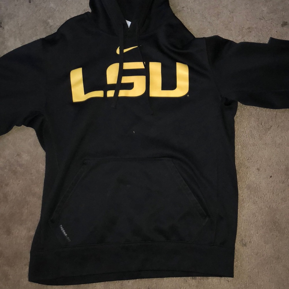 Nike therma-fit  LSU hoodie